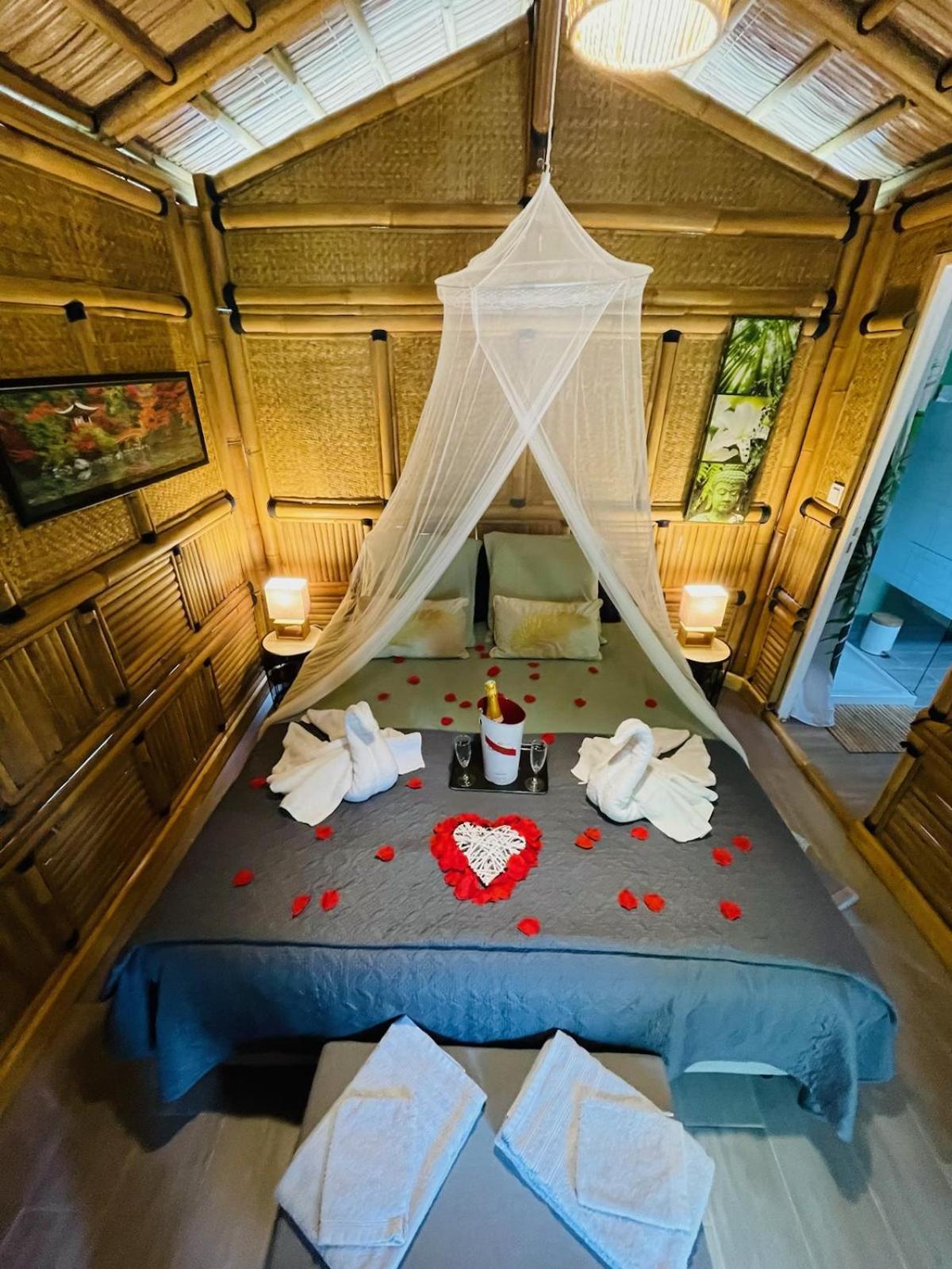 Suite Bambou Bien-Etre A Bali - Le Soleil Des Cevennes Saint-Jean-du-Gard Zewnętrze zdjęcie