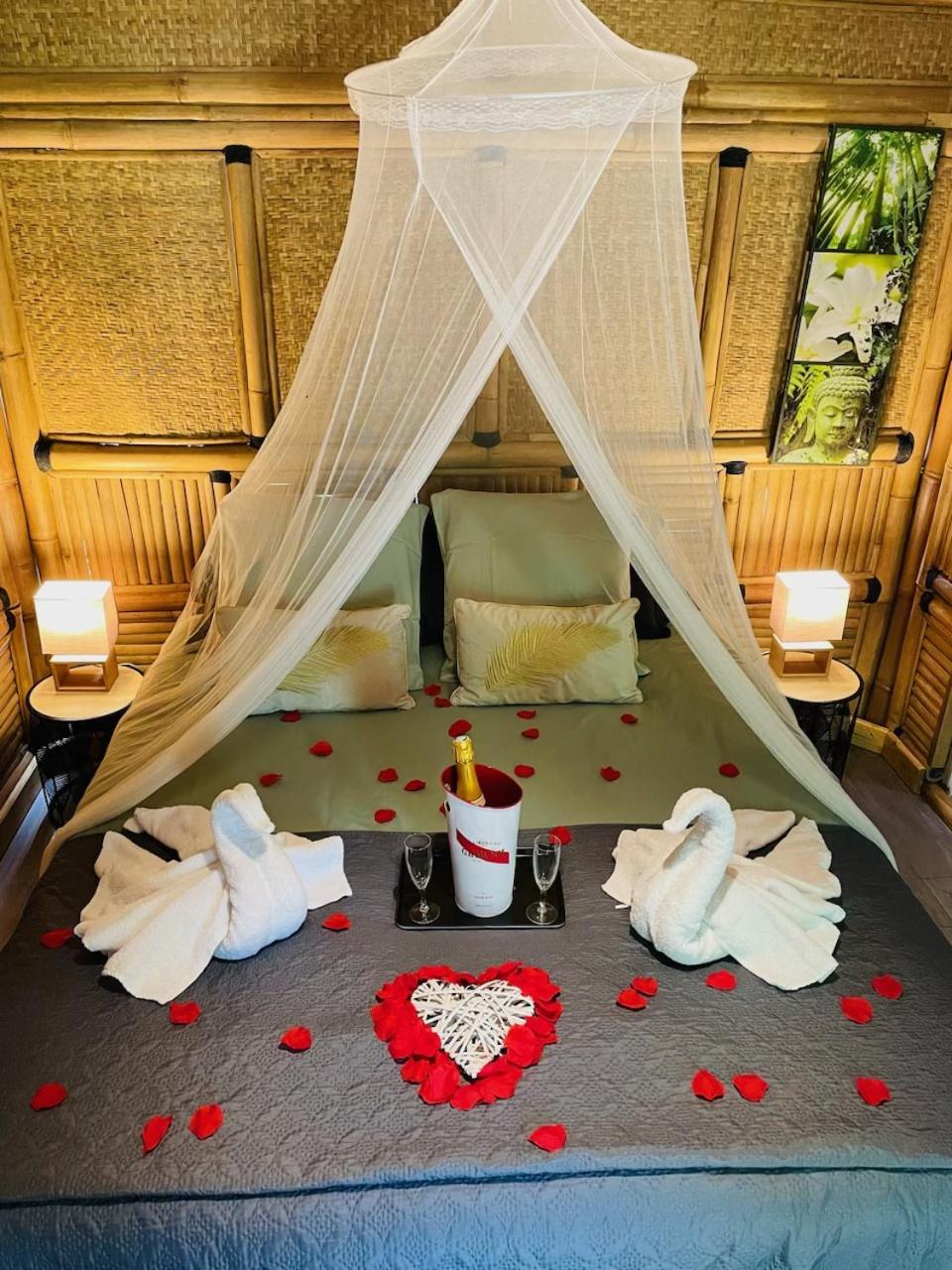 Suite Bambou Bien-Etre A Bali - Le Soleil Des Cevennes Saint-Jean-du-Gard Zewnętrze zdjęcie